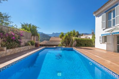 Encantador villa familiar con piscina y garaje en Port de Sóller