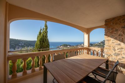 Apartamento moderno con vistas al mar