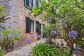 Casa con jardín y vistas al mar en Deià