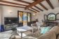 Preciso apartamento con piscina comunitaria y vistas al mar en Port de Sóller